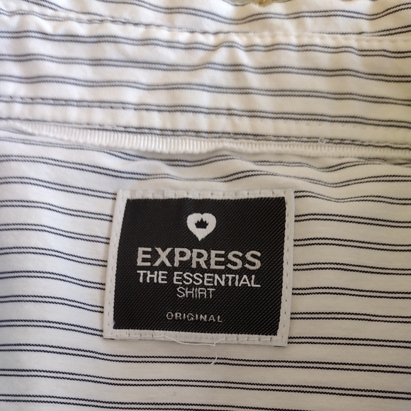 Express The Essential Fitted Stripe Button-Up Women's Shirt - White & Gray - Picture 3 of 11